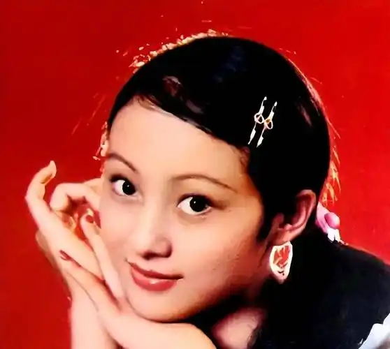 她,是"最美西施",美过陈红,巅峰为爱息影,如今63岁过得怎样_董智芝