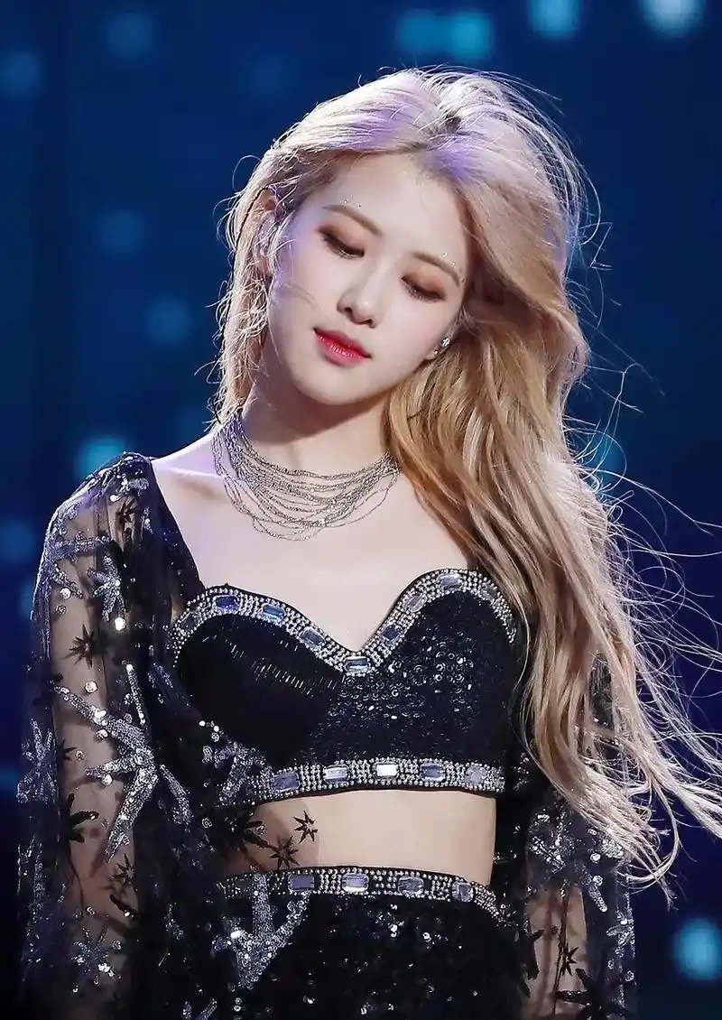 rose朴彩英 #宝藏女孩 快来浅忆一下澳洲野玫瑰的科切拉 - 抖音