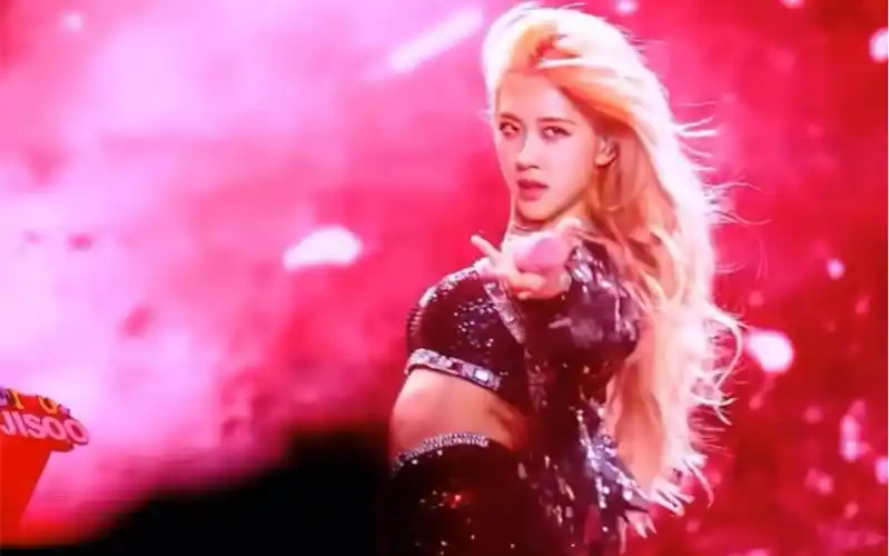 回顾上一场科切拉rose杀疯名场面!